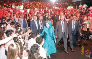 رجوي: إسقاط النظام لا يحدث إلا "على يد الشعب الإيراني ومقاومته"