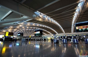 220 ألف مسافر في أزمة بمطار هيثرو بالمملكة المتحدة- تفاصيل