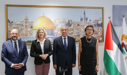 الشيخ يبحث ووفد أوروبي تطورات المشهد الفلسطيني في ظل العدوان الإسرئيلي