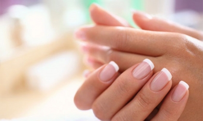 وصفات طبيعية لتفتيح اليدين والقدمين.. خطوات سهلة وبسيطة