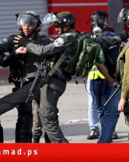 تقرير دولي يوثق "عنفاً ممنهجاً" وتعذيباً بحق 94 صحفياً فلسطينياً في سجون الاحتلال