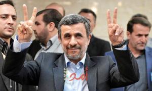 خلف كواليس تحقيق أحمدي نجاد.. صحفيا «نيويورك تايمز» يكشفان الشكوك والأسئلة التي رافقت القصة