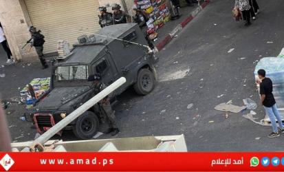 جيش الاحتلال يغتال شابين فلسطينيين في الخليل..وأنباء عن إصابة مستوطنين- فيديو